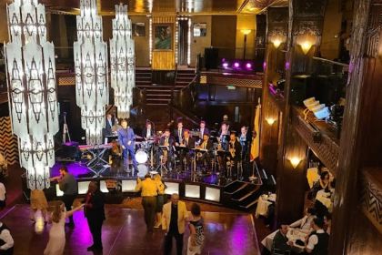 Cicada Restaurant and Lounge