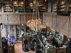 LA PHARMACIE ANGLAISE