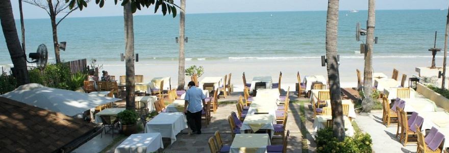 Coco51 Restaurant & Bar