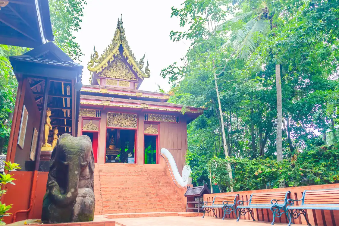 Hotels near Wat Phra Kaew Chiang Rai