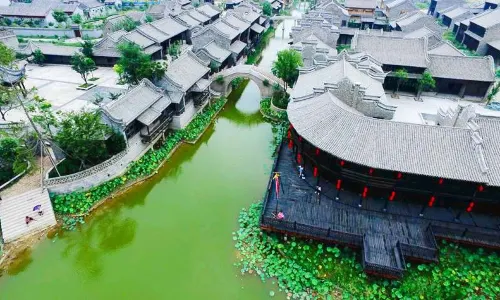 The Qifeng Old Scenic Garden