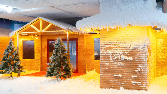 Zhengzhou Polar Ice and Snow Town