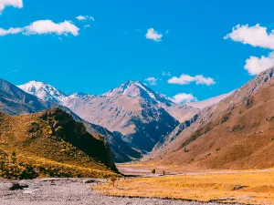 Ami Dongsuo Scenic Spot