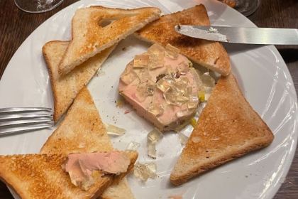 Aux Anysetiers Du Roy Restaurant