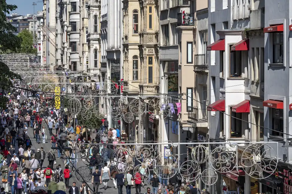 5_Istiklal Avenue