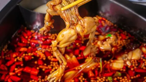 味之絕美蛙魚頭火鍋(瀘州店) in 瀘州