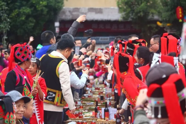 2025雲南·綠春哈尼十月年長街古宴 | 綠春