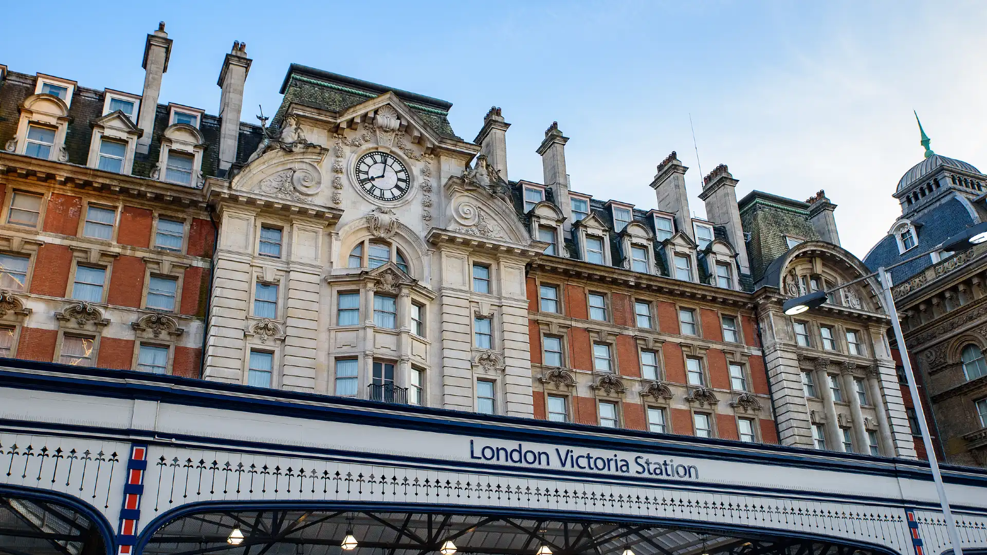 Hotels near London Victoria Station