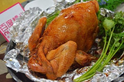 自然悠闲农庄·脆皮烧鸡·山坑鱼