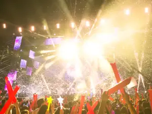 선전 | 黃子弘凡 콘서트 투어