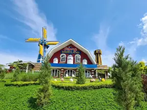 Dairyland Farm Theme Park Prigen