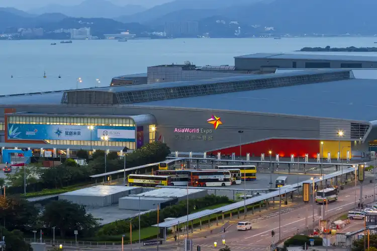 Hotel dekat Asia World-Expo
