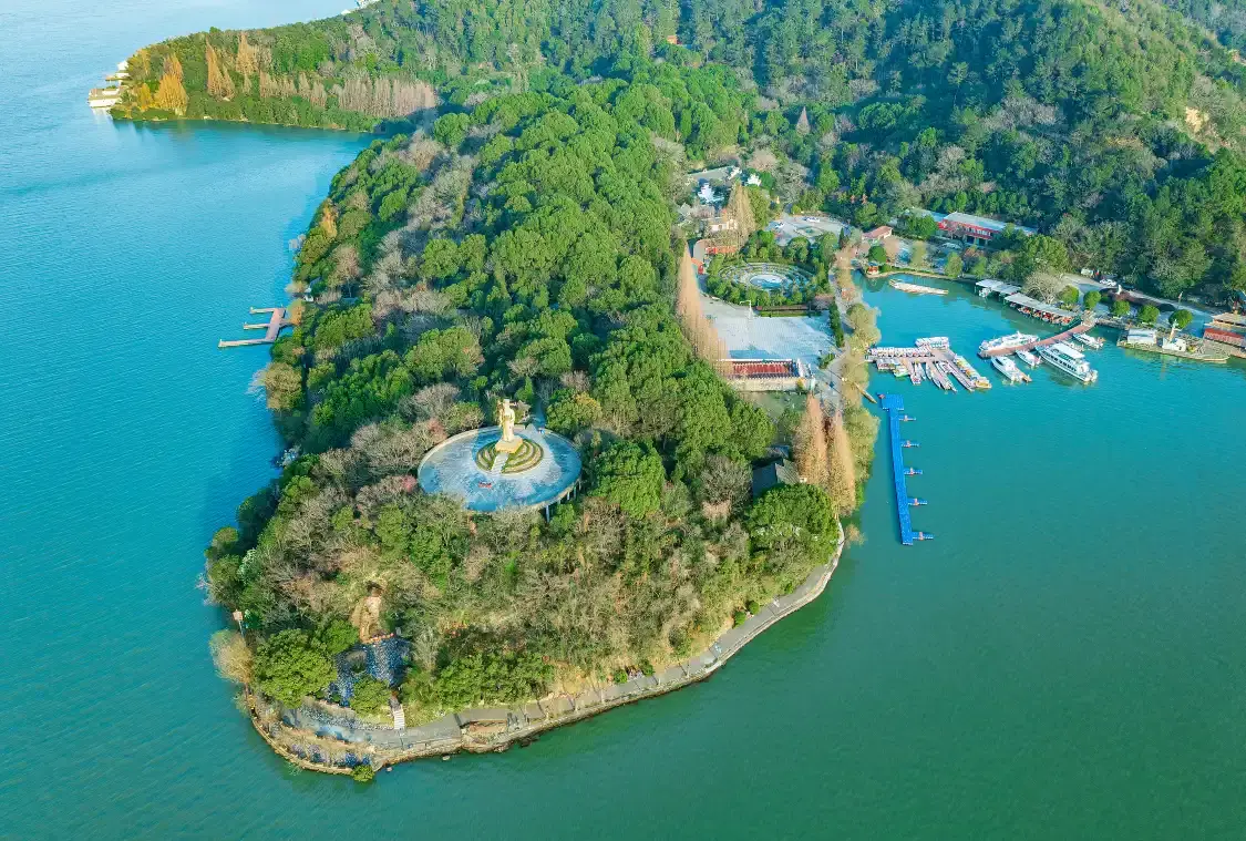 동전호 도공도 관광지 주변 호텔