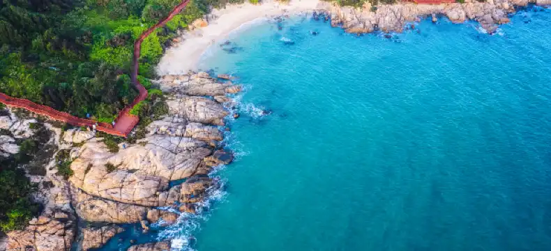 Khách sạn New Century Resort tại Xương Giang