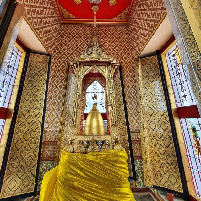 วัด​ราชนัดดารามวรวิหาร​ (โลหะปราสาท)​