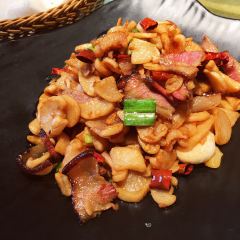 Suoxi Mountain Village·Xiangxi Folk Local Cuisine (Xibu Street Store) 여행 사진