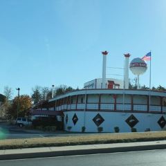 Wheelhouse Catfish & Wings User Photo