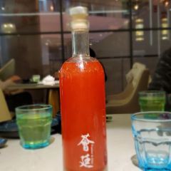 荟廷·晶萃(静安晶品店) User Photo