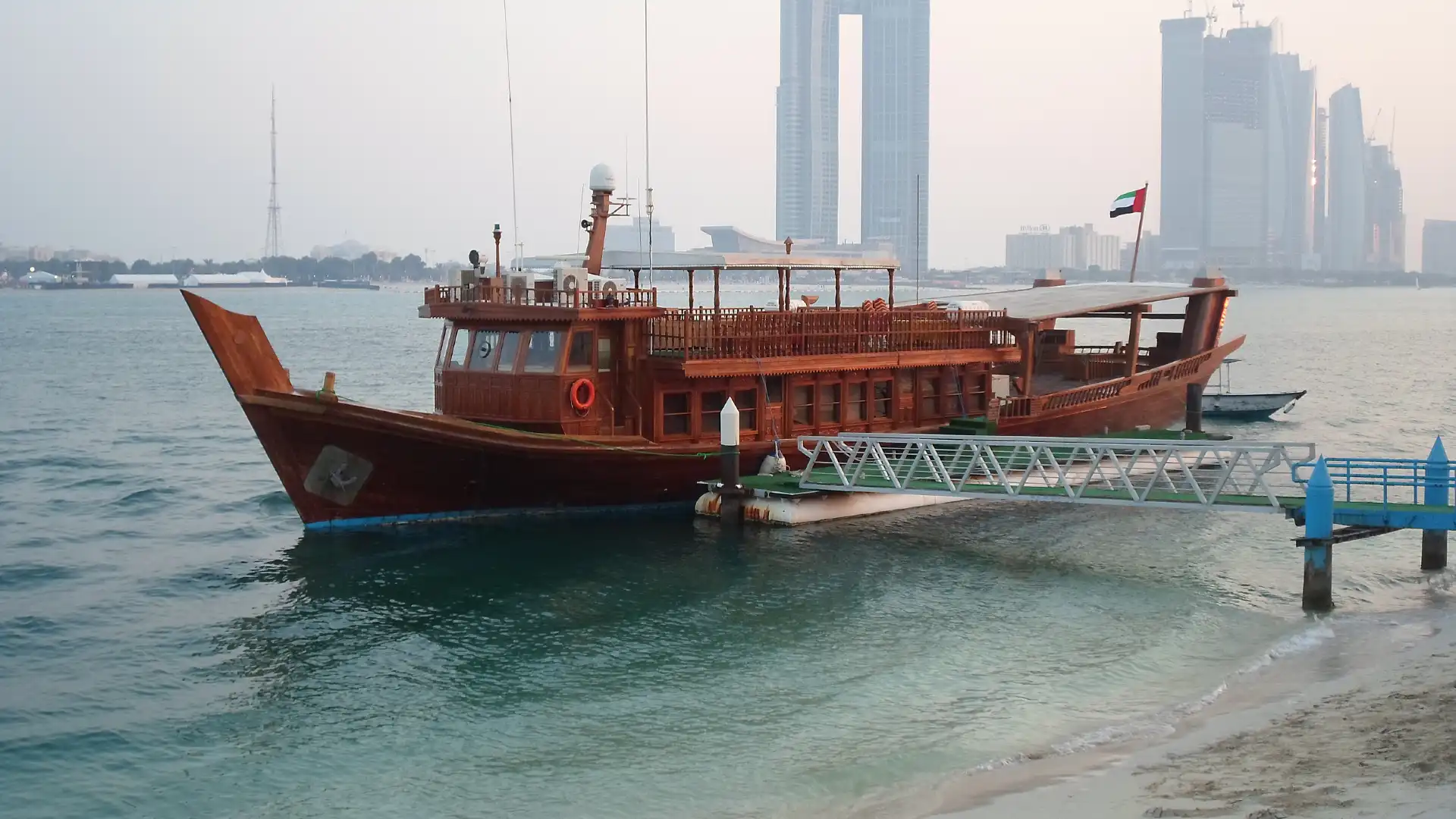 Hotels near Abu Dhab Port