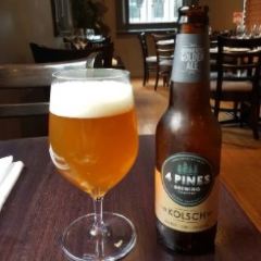 Rare Steakhouse Downtown張用戶圖片