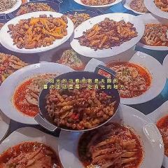LAO ZHANG GUI TE SE SI FANG CAI 여행 사진