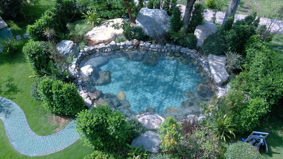 Qixia Mountain Hot Spring