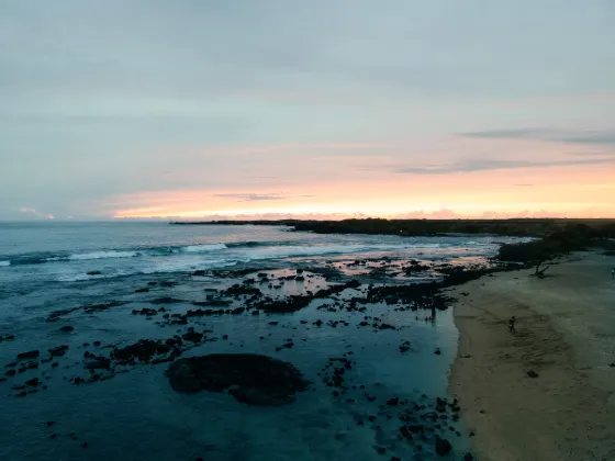 Tiket flight Kailua-Kona ke Manta