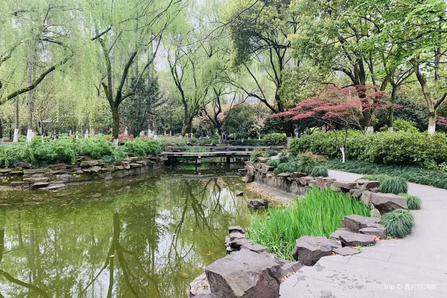 Jialvyuan Park (North Gate)