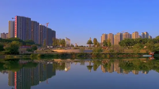 Luoding Jiangbin Park