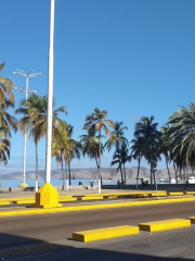 Paseo Colón