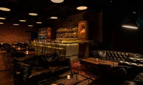 THE MUSIC BAR -CAVE SHIBUYA-