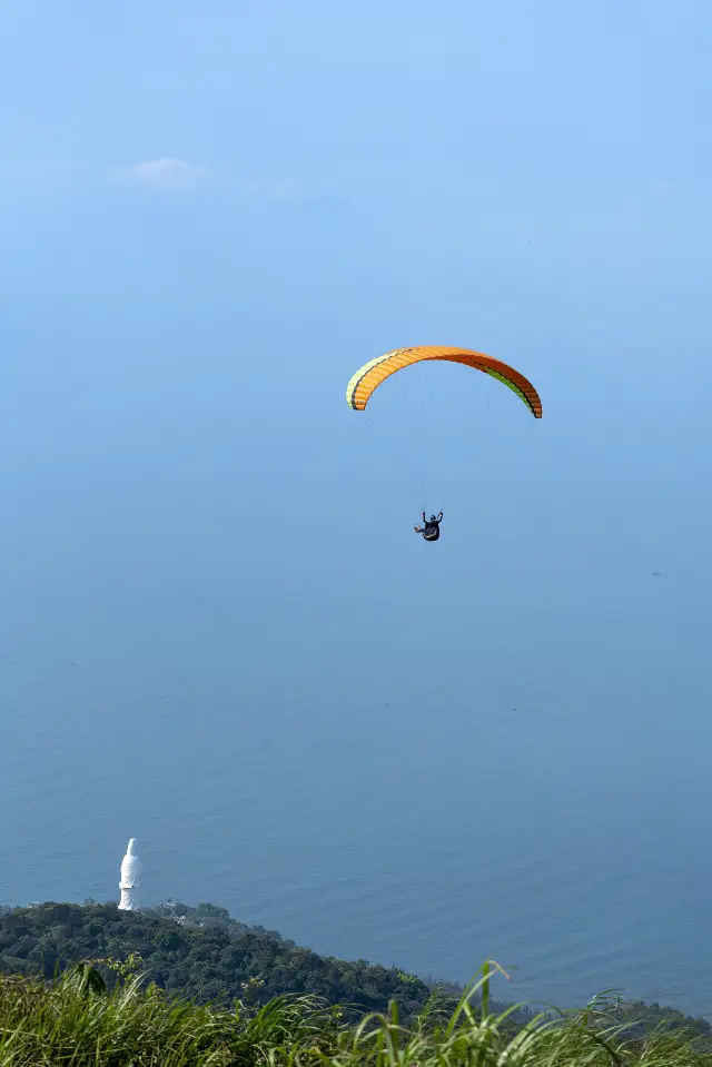 Paragliding in Da Nang