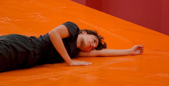 Laia Estruch Hello Everyone | Museo Nacional Centro de Arte Reina Sofía