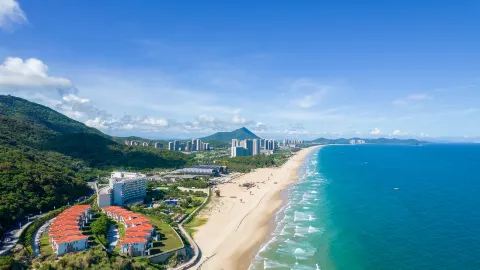 Shili Silver Beach attraction in Yangjiang