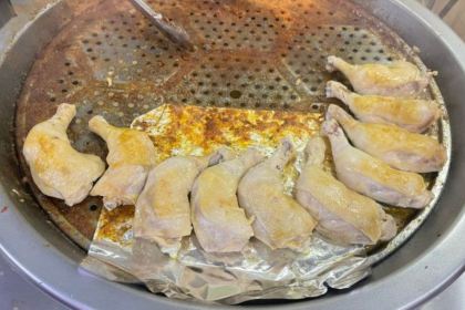 Li Tai Mang Yan Ju Shou Qiang Tui