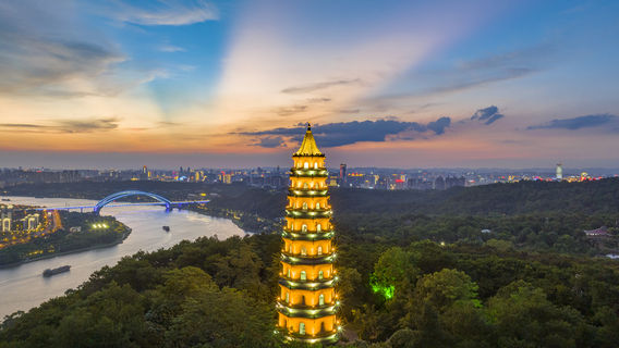 Longxiang Tower