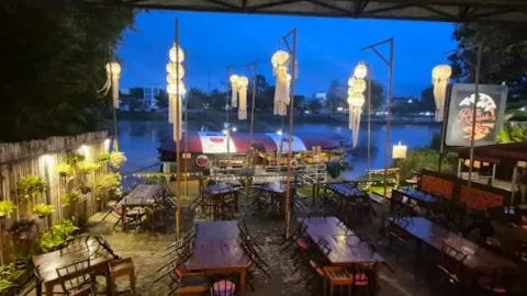 The Riverside Bar & Restaurant in Chiang Mai