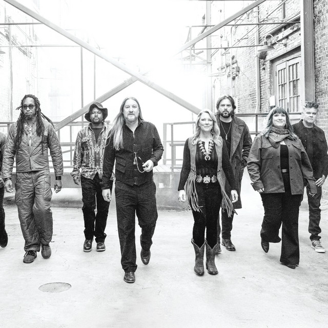 ノーブルズビル | Tedeschi Trucks Band 2026<Future Soul>ツアー | ラオフ・ミュージック・センター