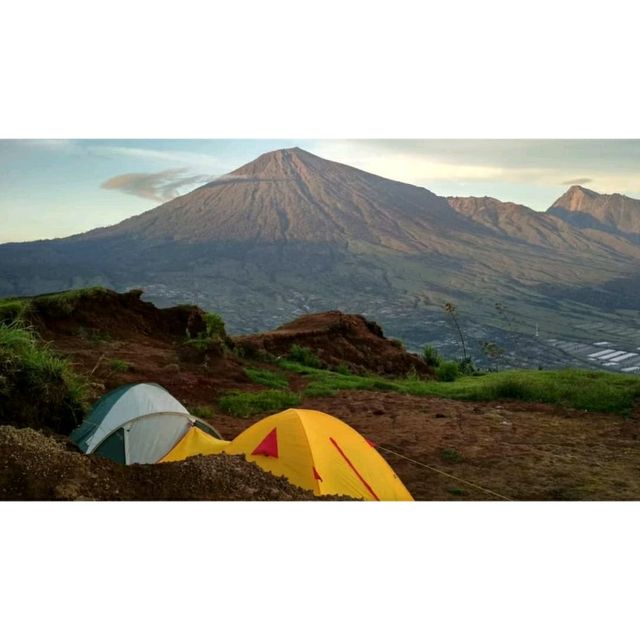 Camping on Pergasingan Hill