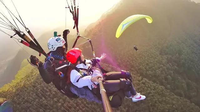 Paragliding in Huizhou