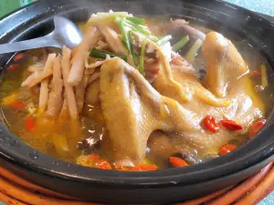 阿華飯店（十五年的店）