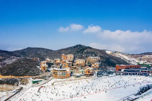 Anji Skiing