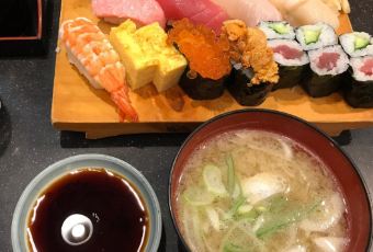 Sushi Yoshitake用戶圖片