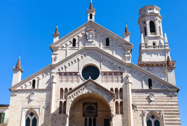 โรงแรมใกล้Basilica Santa Teresa di Gesu Bambino