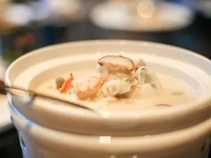 · THE RESTAURANT