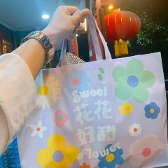 Hu tong User Photo