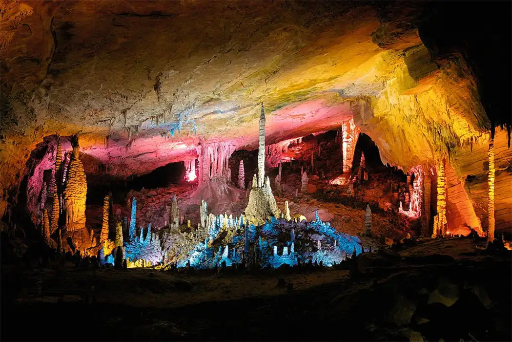Hotel in zona Huanglong Cave