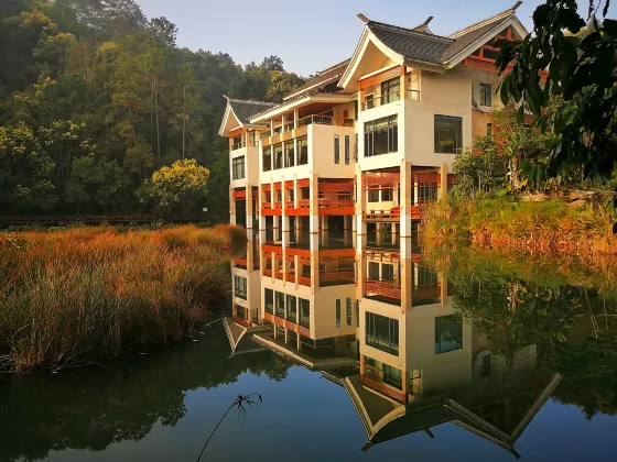 โรงแรมใกล้สวนสาธารณะทะเลสาบเมจิ