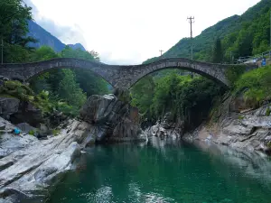 Ponte dei Salti