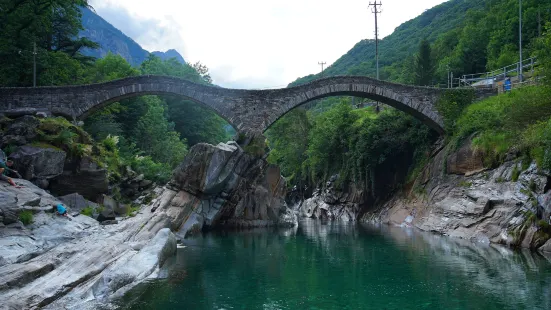 Ponte dei Salti